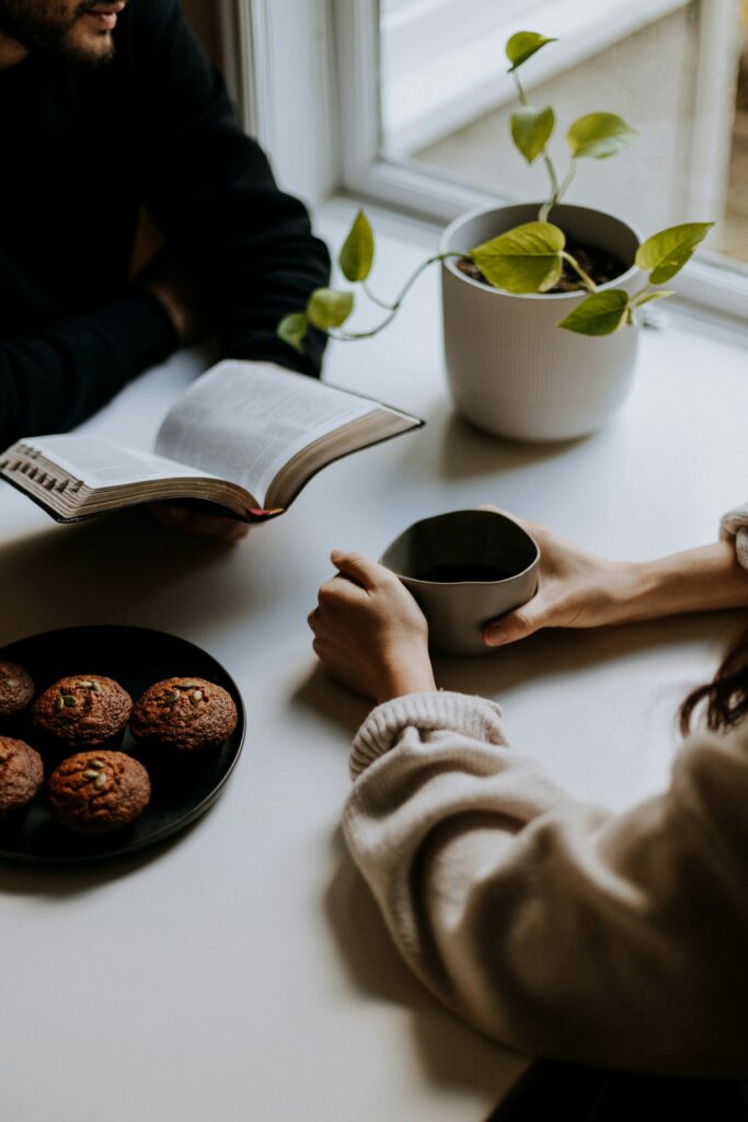 priscilla-du-preez-DLuorYRjxJw-unsplash
